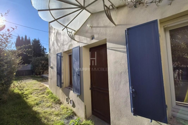 Maison de luxe à vendre à Saint-Rémy-de-Provence, 325 000 €, Photo 1
