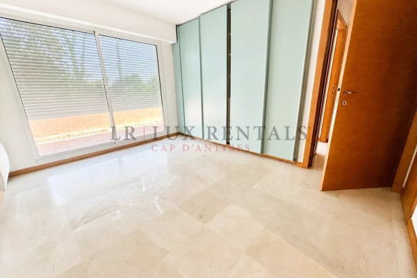 Luxury Apartment for sale in Cap d'Antibes, 970 000 €, Photo 7