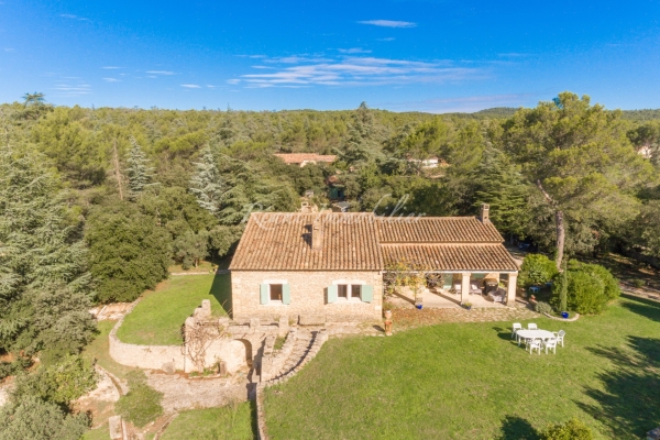 Maison de luxe à vendre à Cabrières-d'Avignon, 950 000 €, Photo 1