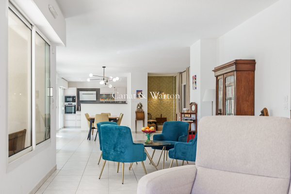 Appartement de luxe à vendre à Saint-Raphaël, 1 050 000 €, Photo 2