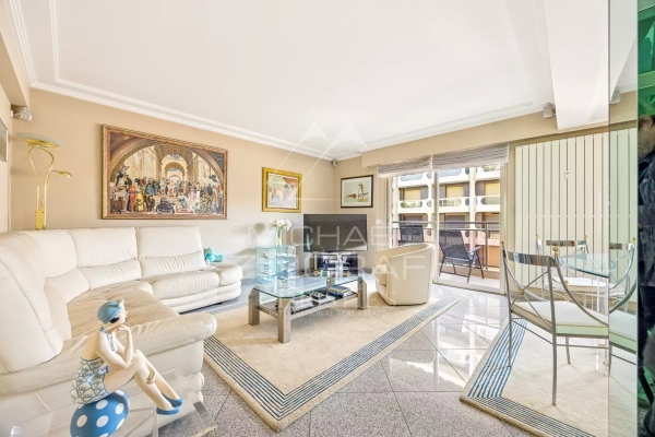 Luxury Apartment for sale in Cannes, 980 000 €, Photo 2