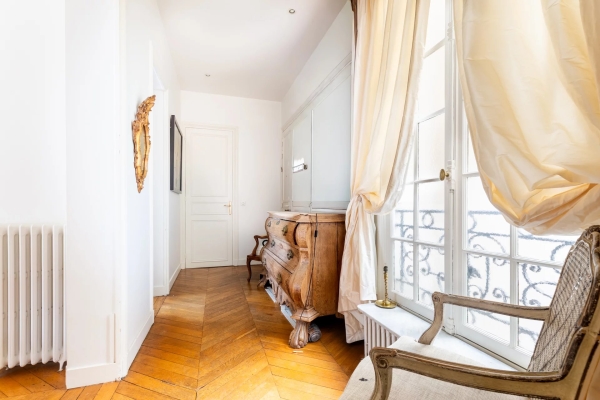 Luxury Apartment for sale in Paris 5Ème, 1 840 000 €, Photo 4