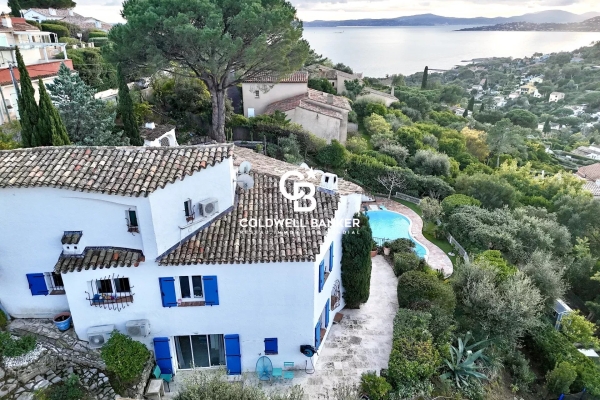 Maison de luxe à vendre à Les Issambres, 1 380 000 €, Photo 1