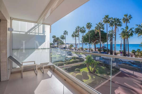 Appartement de luxe à louer à Cannes, 2 100 €, Photo 1