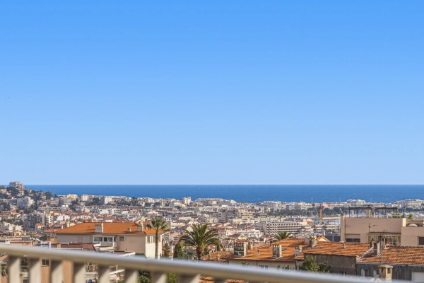 Appartement de luxe à vendre à Cannes, 549 000 €, Photo 1