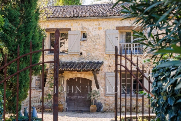 Maison de luxe à vendre à Le Rouret, 1 895 000 €, Photo 1