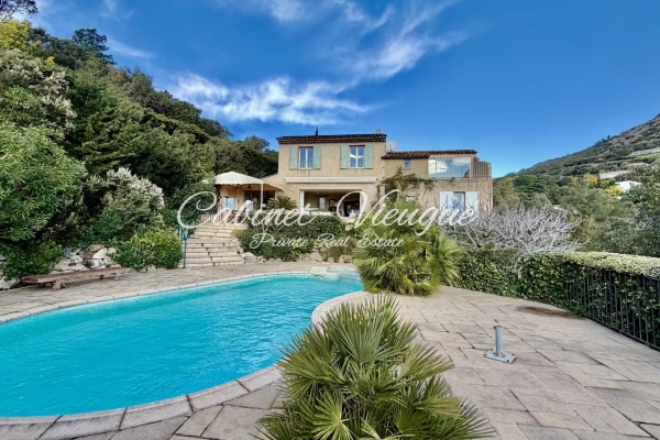 Maison de luxe à vendre à Grimaud, 1 700 000 €, Photo 1