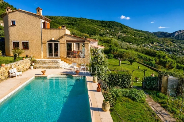 Luxury House for sale in Tourrettes-sur-Loup, 1 375 000 €, Photo 2