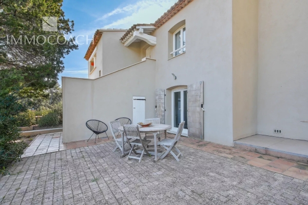 Luxury House for sale in Carqueiranne, 1 240 000 €, Photo 4