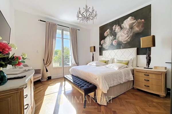 Maison de luxe à vendre à Cannes, 2 490 000 €, Photo 4