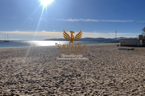 Appartement de luxe à vendre à Fréjus, 449 000 €, Photo 1