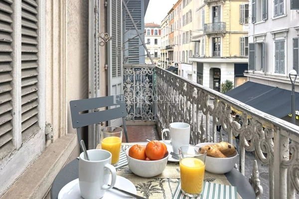 Luxury Apartment for sale in Cannes, 590 000 €, Photo 1