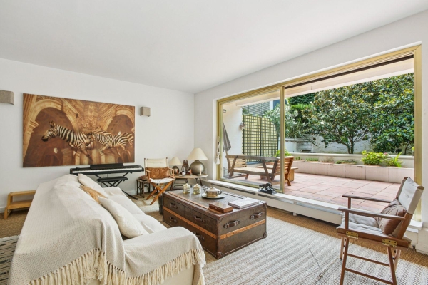 Luxury Apartment for sale in Paris 16Ème, 895 000 €, Photo 3