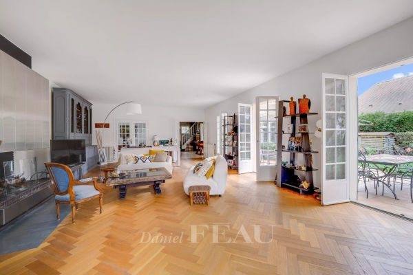 Maison de luxe à vendre à Versailles, 2 150 000 €, Photo 1