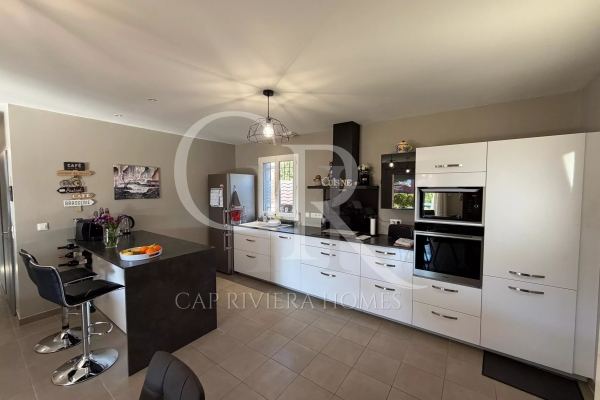 Maison de luxe à vendre à Le Cannet-des-Maures, 416 000 €, Photo 3