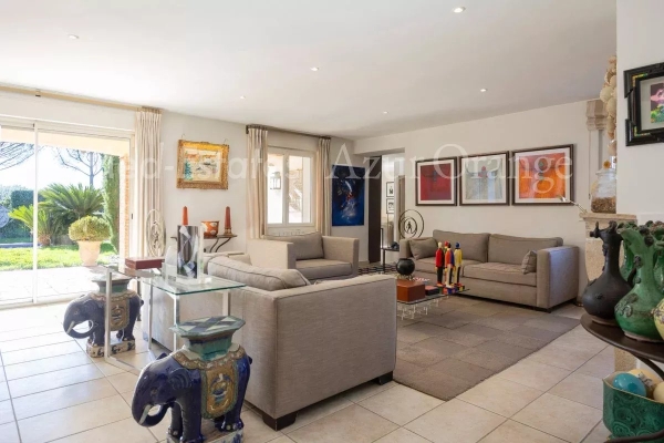 Luxury House for sale in Grimaud, 2 690 000 €, Photo 4