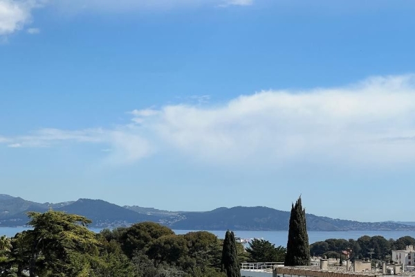 Appartement de luxe à vendre à La Ciotat, 769 000 €, Photo 1