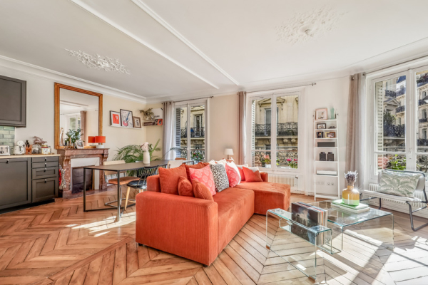 Luxury Apartment for sale in Paris 9Ème, 1 350 000 €, Photo 1