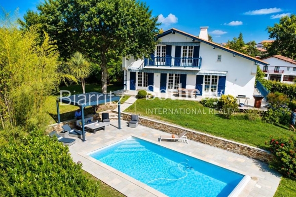 Maison de luxe à vendre à Arbonne, 1 378 000 €, Photo 2