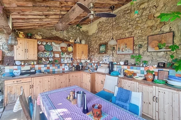 Luxury House for sale in Callian, 580 000 €, Photo 4