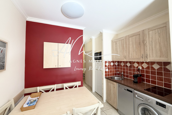 Luxury Apartment for sale in Le Lavandou, 265 000 €, Photo 5