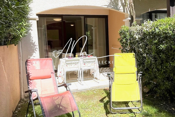 Luxury Apartment for sale in Le Lavandou, 265 000 €, Photo 6