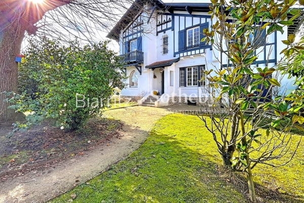 Maison de luxe à vendre à Biarritz, 1 195 000 €, Photo 1
