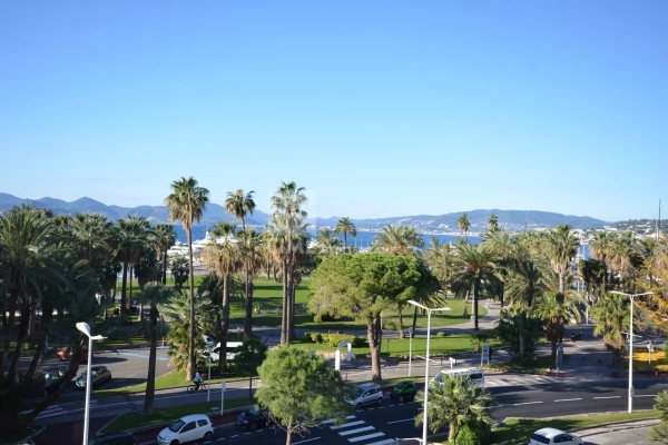 Luxury Apartment for sale in Cannes, 2 690 000 €, Photo 1