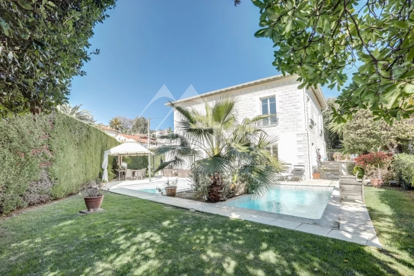 Luxury House for rental in Cannes, 13 000 €, Photo 1