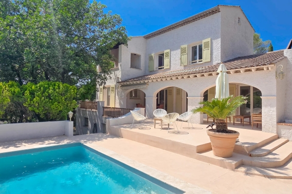 Luxury House for sale in Fréjus, 1 370 000 €, Photo 1