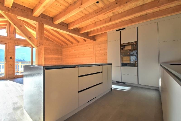 Luxury House for sale in Montriond, 1 570 000 €, Photo 2