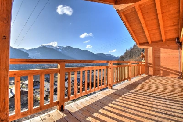 Luxury House for sale in Montriond, 1 570 000 €, Photo 3