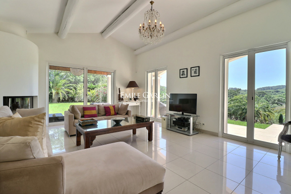 Maison de luxe à vendre à Gassin, 1 780 000 €, Photo 4