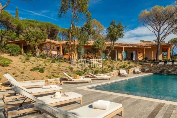 Luxury House for rental in Ramatuelle, 14 800 €, Photo 1