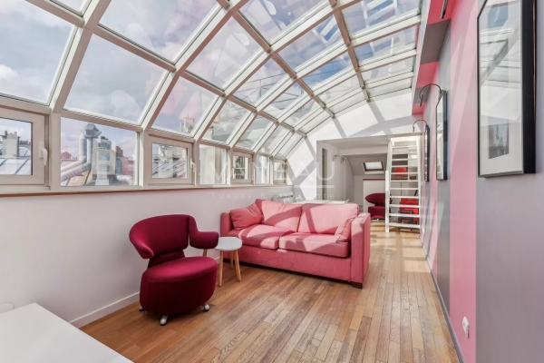 Luxury Apartment for sale in Paris 8Ème, 595 000 €, Photo 1