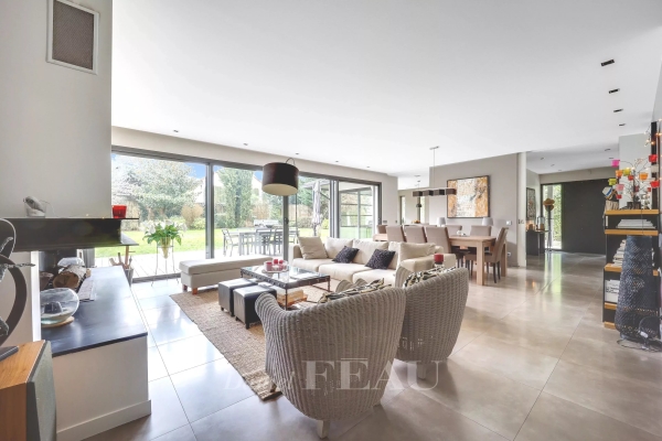Maison de luxe à vendre à La Celle-Saint-Cloud, 2 490 000 €, Photo 2
