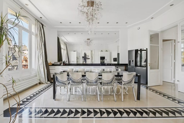 Luxury Apartment for rental in Paris 16ème, 7 900 €, Photo 4