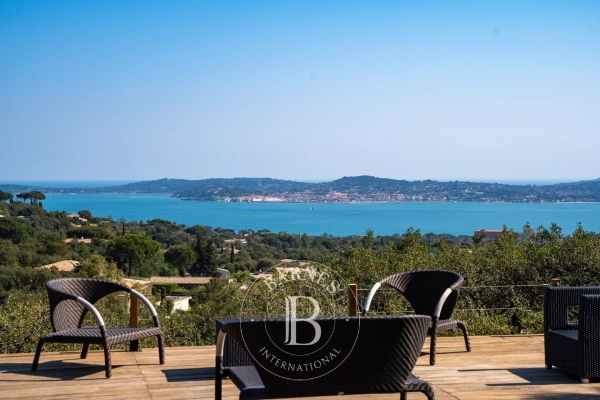 Luxury House for sale in Grimaud, 2 890 000 €, Photo 1