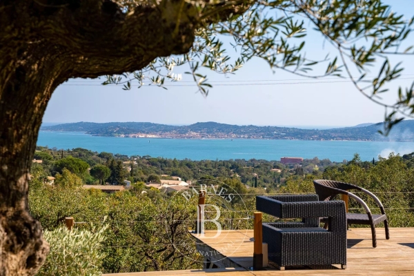 Maison de luxe à vendre à Grimaud, 2 890 000 €, Photo 1