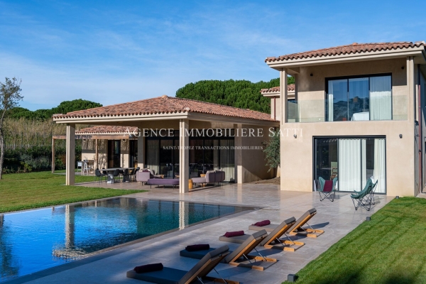 Luxury House for rental in Saint-Tropez, 120 000 €, Photo 1