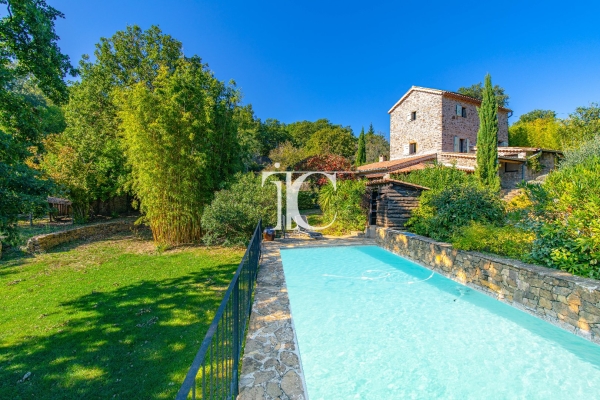 Maison de luxe à vendre à Saint-Ambroix, 695 000 €, Photo 2