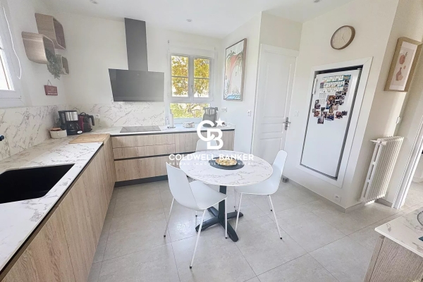 Luxury House for sale in Saint-Raphaël, 1 090 000 €, Photo 5