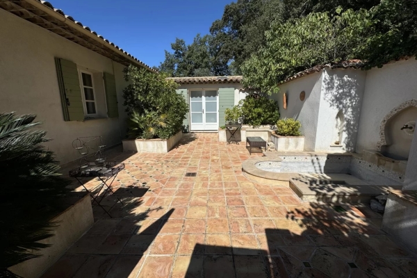Maison de luxe à vendre à Lorgues, 1 090 000 €, Photo 1