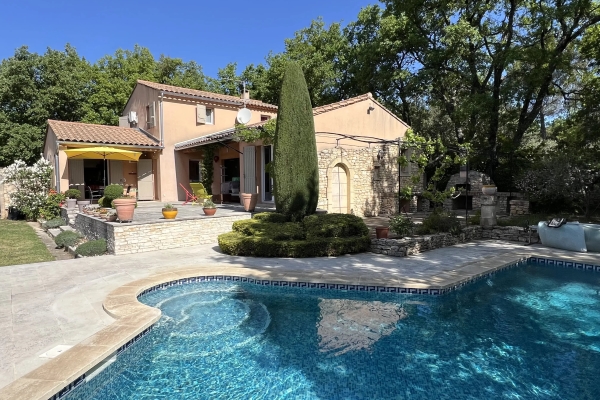 Maison de luxe à vendre à Apt, 615 000 €, Photo 1