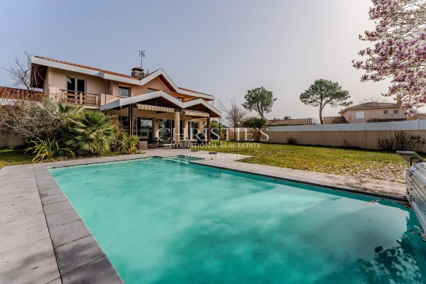 Luxury House for sale in Gujan-Mestras, 1 130 000 €, Photo 1