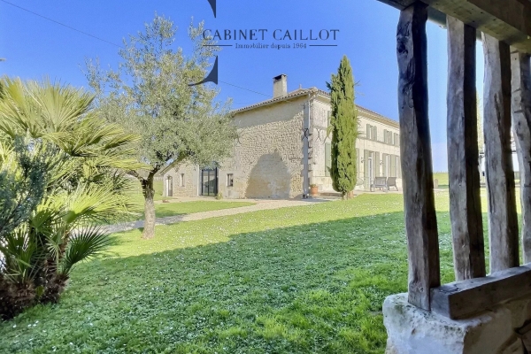 Maison de luxe à vendre à Pons, 588 000 €, Photo 3