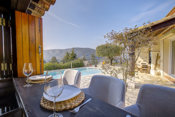 Maison de luxe à vendre à La Turbie, 1 990 000 €, Photo 1