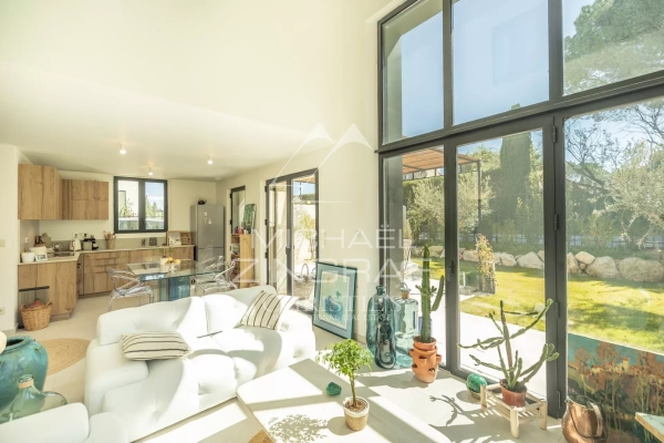 Luxury House for sale in Eygalières, 1 590 000 €, Photo 7