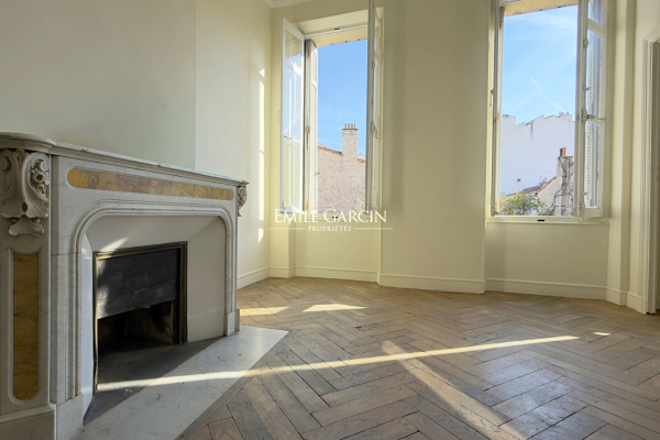 Appartement de luxe à vendre à Marseille 6Ème, 800 000 €, Photo 1