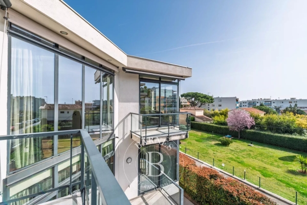 Maison de luxe à vendre à Cagnes-sur-Mer, 2 050 000 €, Photo 3